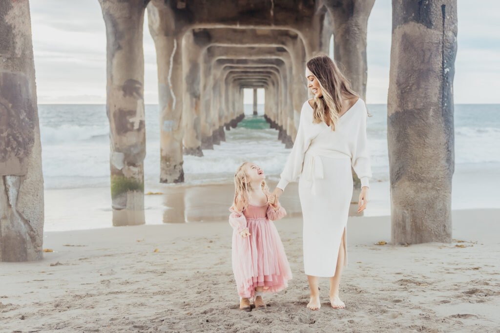 manhattan beach pier family mini session