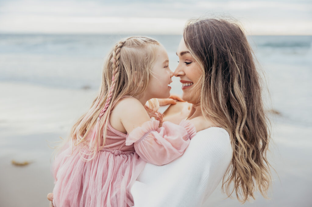 manhattan beach pier family mini session