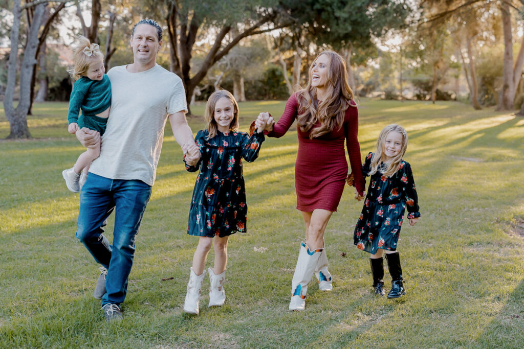 palos verdes family session park setting
